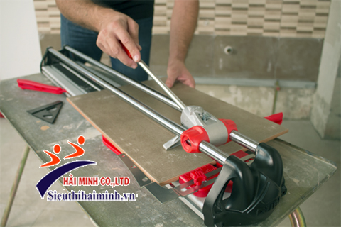Máy cắt gạch Rubi Fast