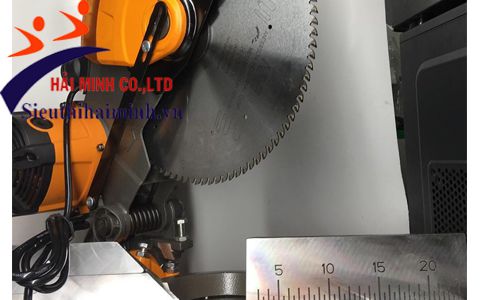 Lưỡi cắt của Máy cắt nhôm đa năng Dera 305