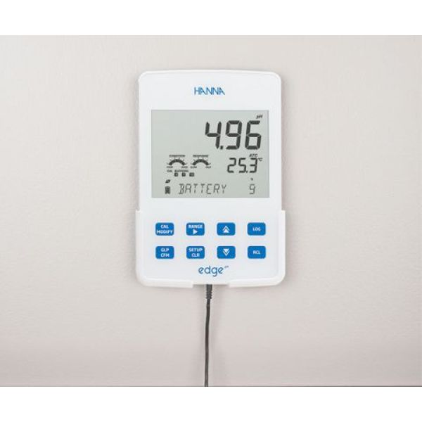 Photo - Máy đo pH/ORP/Nhiệt độ HI2002-02