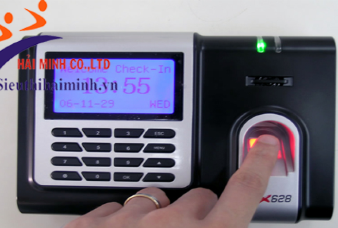 Cách sử dụng máy chấm công bằng vân tay đơn giản nhất