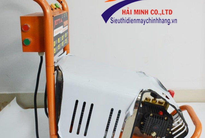 2 máy rửa xe cao áp bán chạy nhất Quý I năm 2018