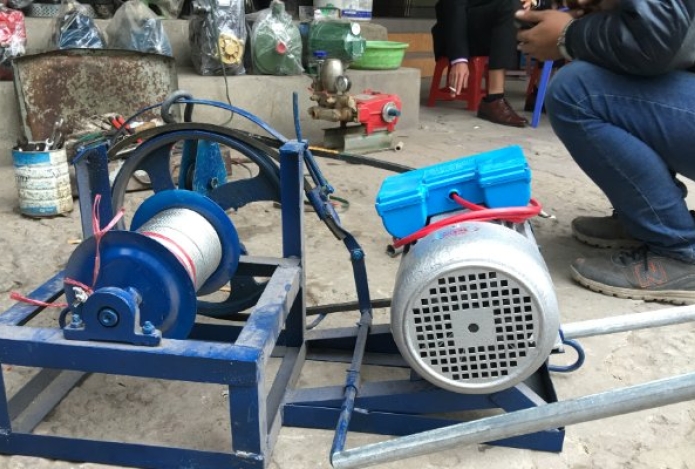 Cách dùng tời kéo mặt đất bạn nên biết