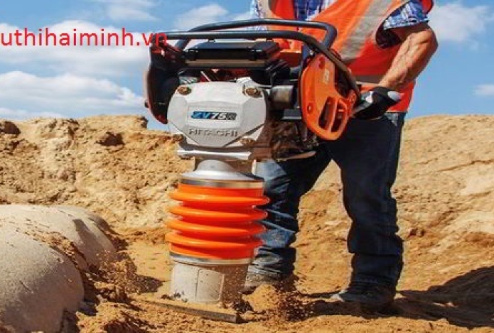 Máy đầm cóc dùng để làm gì và các lỗi thường gặp khi vận hành máy đầm cóc