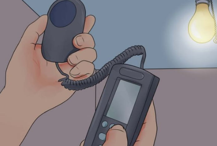 Hướng dẫn sử dụng máy đo cường độ ánh sáng cầm tay