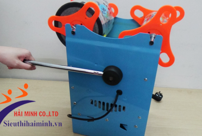 Máy dập miệng cốc 3 in 1 làm hài lòng khách hàng