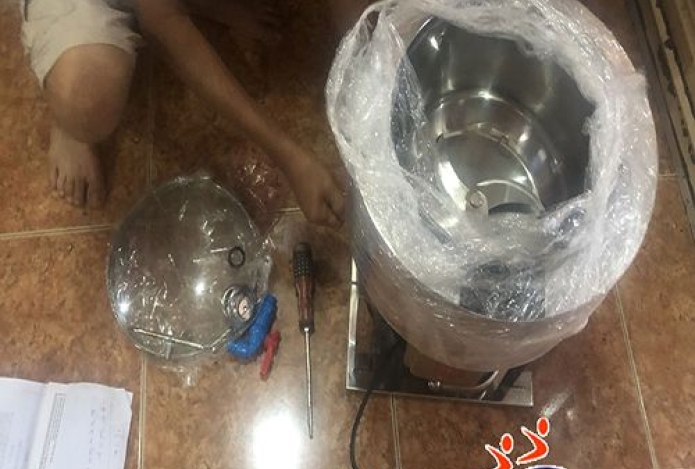 Khách nhận máy xay giò chả đa năng hôm nay