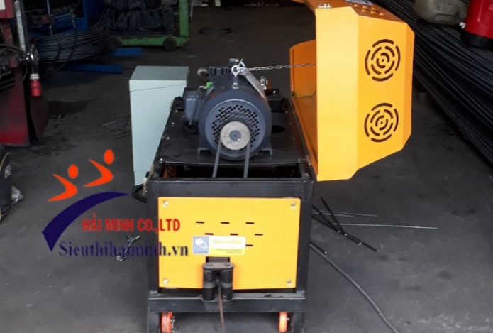 Giao máy duỗi cắt duỗi sắt tự đông GT4-12 ở Nhà Bè ( 19.4.2021)