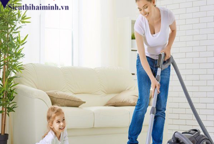 Máy hút bụi giặt thảm và máy hút bụi công nghiệp có gì giống và khác nhau