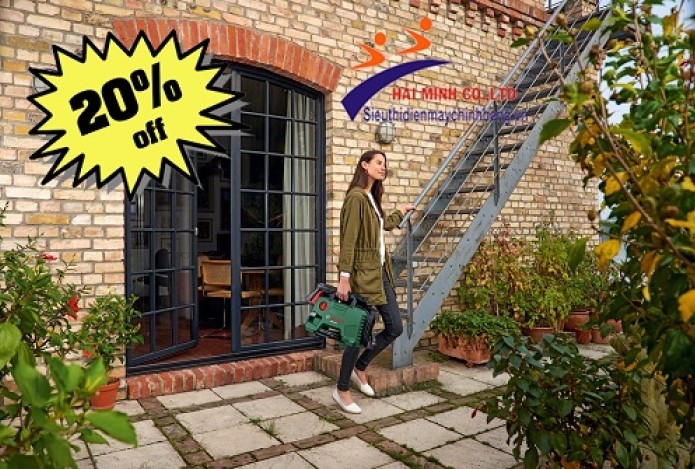 Làm sạch xe với máy rửa xe gia đình Bosch Aquatak-33-11