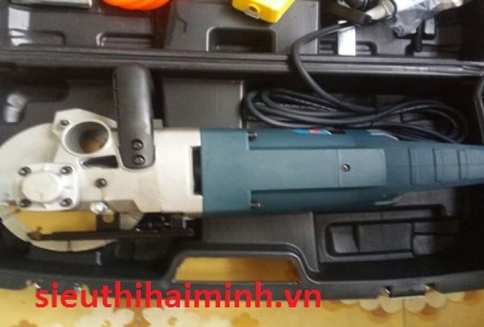Những lưu ý khi sử dụng máy cắt rãnh tường