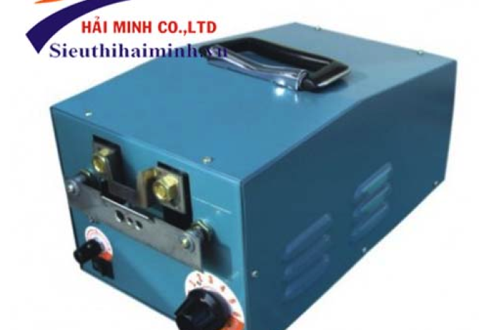 Cắt mỏ gà cực nhanh nhờ máy cắt mỏ gà tự động