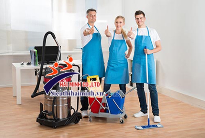 Máy hút bụi công nghiệp HiClean HC 380T giá bao nhiêu?