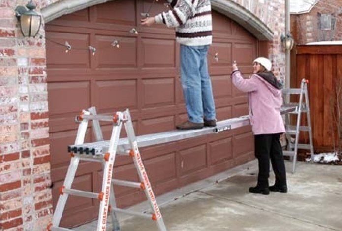 Mua thang nhôm Việt Nam hay thang nhôm nhập ngoại