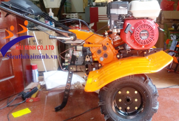 Máy  xới đất mini lựa chọn tối ưu cho ruộng bậc thang