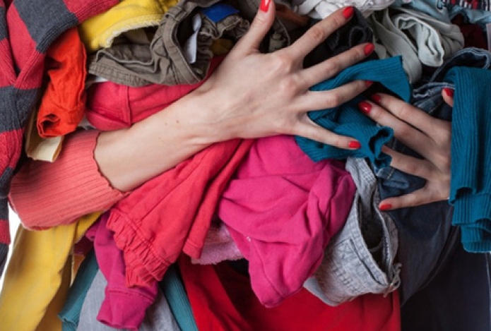 Quần áo nhanh khô không có mùi khi sấy bằng máy hút ẩm