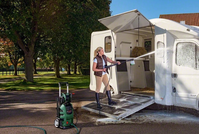 Máy rửa xe áp lực cao cần điều chỉnh áp lực nước như thế nào?