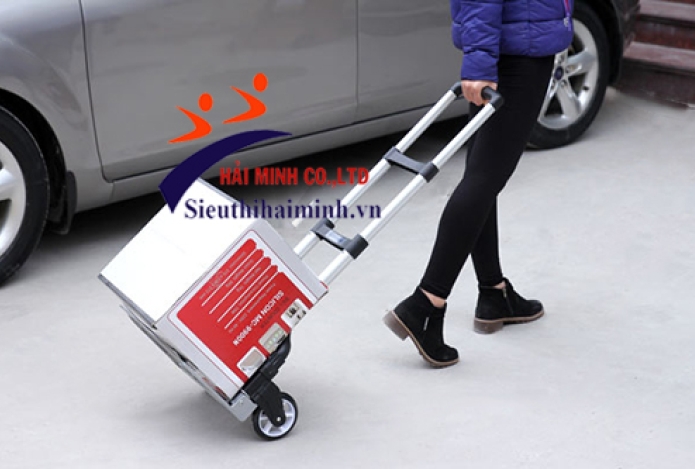 Mua xe đẩy hàng cũ có tốt không? Nên mua xe đẩy nào cho gia đình