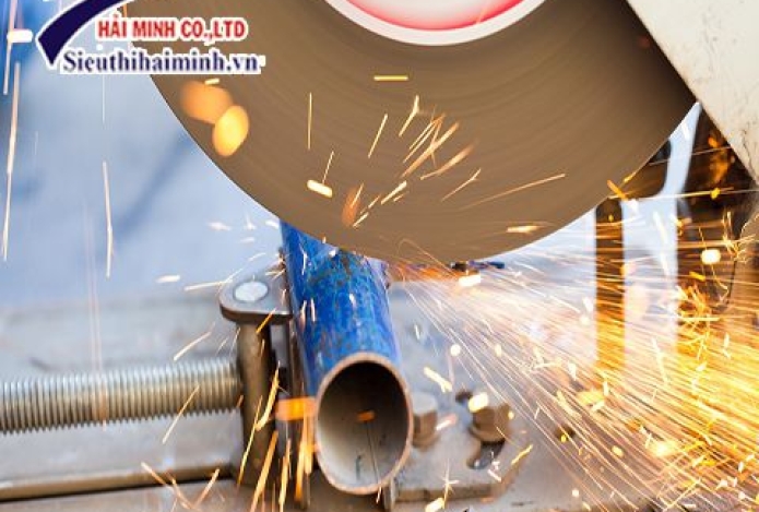 Máy cắt ống chính hãng hoạt động như thế nào?