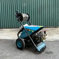 Hình ảnh Máy phun áp lực Nakawa, Piston sứ trắng TX-35