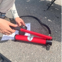 Máy đột lỗ thủy lực cầm tay HMSYK8A Hình ảnh Máy đột lỗ thủy lực cầm tay HMSYK8A