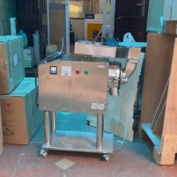 Hình ảnh Máy nghiền dược liệu, gia vị Yamafuji DLF-55S