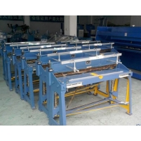 Hình ảnh Bàn cắt tôn đạp chân HM-Q11-1x1000