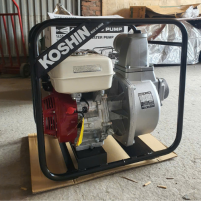 Hình ảnh Máy bơm xăng Koshin SEH-100X (động cơ Honda)