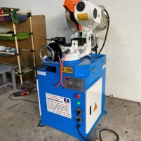 Máy cắt ống hộp kim loại Lorch YJ-350