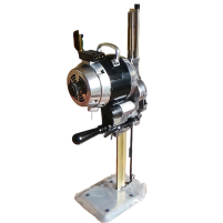 Máy cắt vải đứng Yamafuji AM1712 (1168W) (có đèn) Hình ảnh Máy cắt vải đứng Yamafuji AM1712 (1168W) (có đèn)