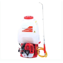 Hình ảnh Máy Phun thuốc 2 thì Yamata 768 bơm vuông