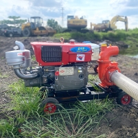 Hình ảnh Máy bơm nước đầu bơm Kubota phi 120 Diesel D24