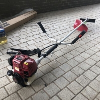 Hình ảnh Máy cắt cỏ YATAKA CS-35