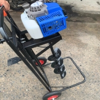 Hình ảnh Máy khoan đất Booyoung 650