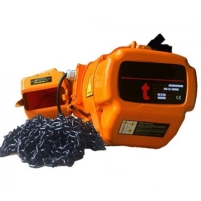 Hình ảnh Pa lăng xích điện Yamafuji KKBB02-02 di chuyển