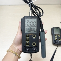 Máy đo độ dẫn EC loại cầm tay HANNA HI8733 Hình ảnh Máy đo độ dẫn EC loại cầm tay HANNA HI8733