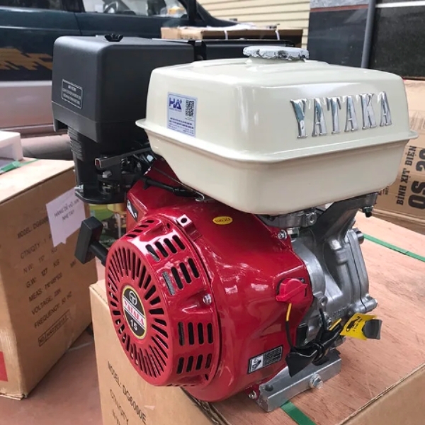 Photo - Máy nổ Yataka CS-420C (15HP) chậm