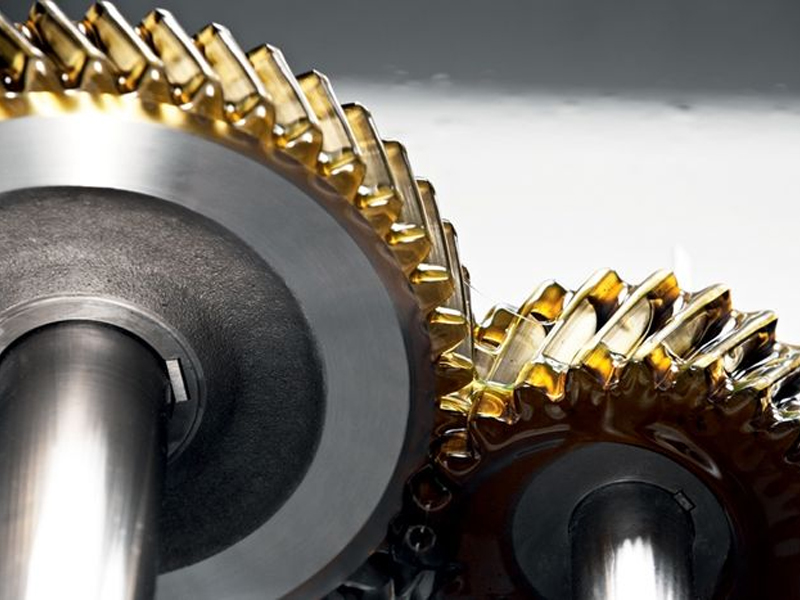 thay dầu máy nén khí mini