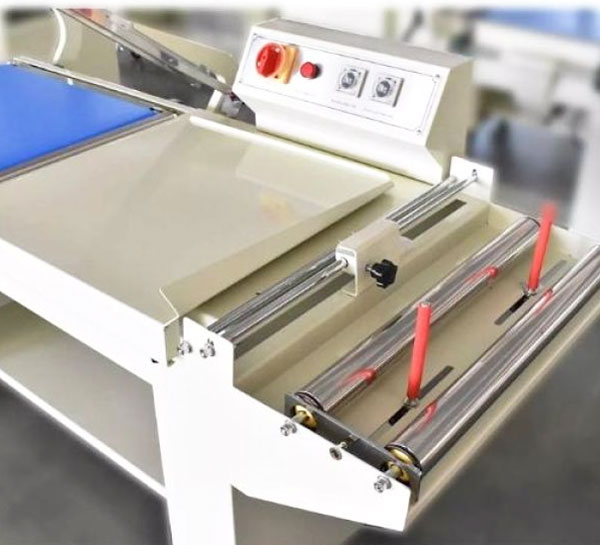 Đặc điểm nổi bật của máy bọc, cắt màng  Yamafuji FQL450T