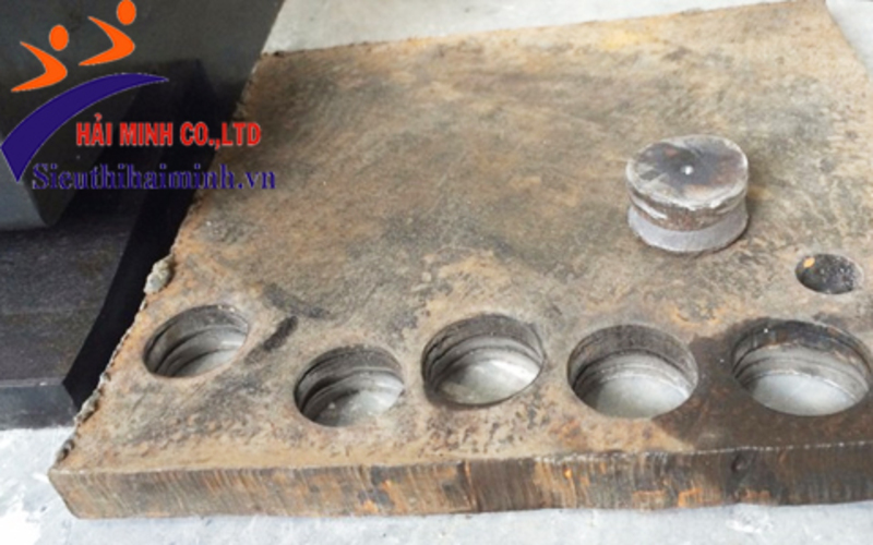 Máy đột lỗ thủy lực CH-80 đục lỗ nhanh chóng