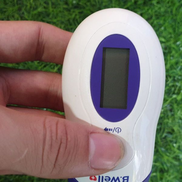 Photo - Máy đo nhiệt độ cơ thể B.Well WF-1000