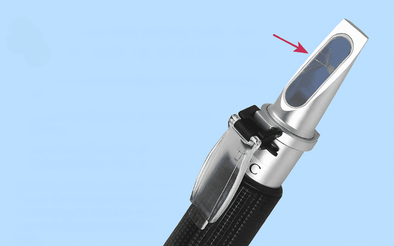 Khi nào nên mang máy đo hoặc khúc xạ kế đi bảo hành