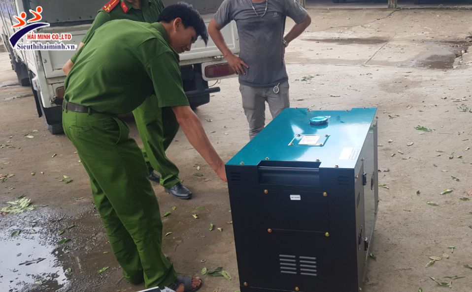 Giao và lắp máy phát điện BamBoo BmB 9800ET tại Tiền Giang 