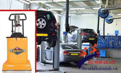 Sử dụng máy bơm mỡ khí nén Kocu GZ-85W trong việc sửa chữa bảo dưỡng oto, xe máy