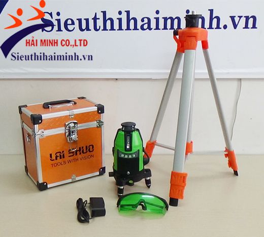 Máy cân mực Yamafuji LS-806 đi kèm bộ phụ kiện không thể thiếu