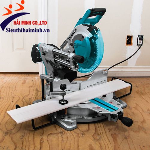 máy cưa đa góc trượt Makita LS1019 có tính ứng dụng cao