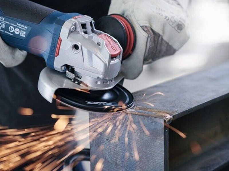 chà nhám bề mặt