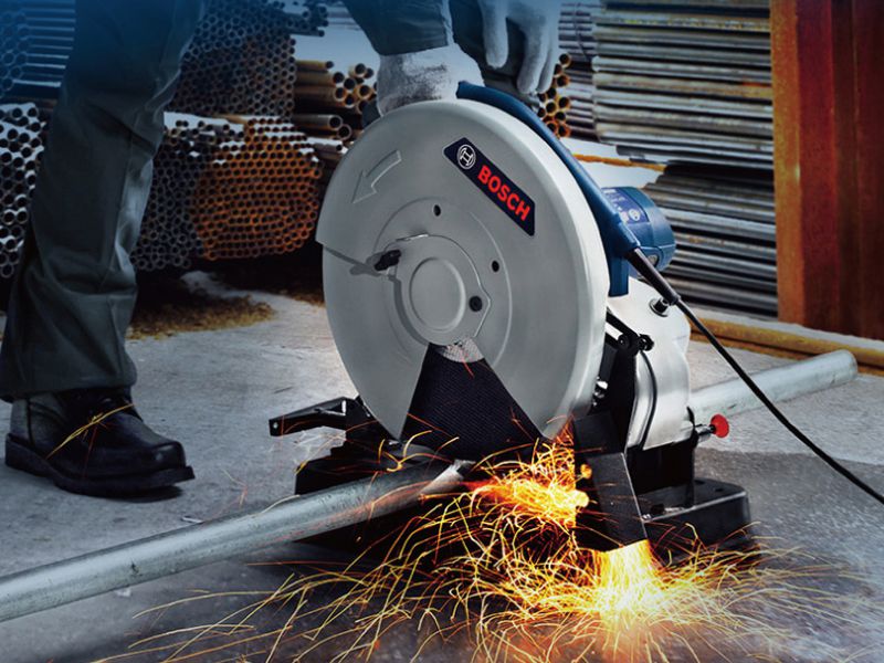 máy cắt sắt Bosch