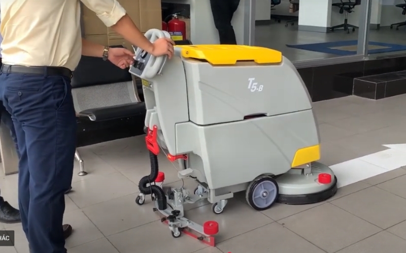 Máy chà sàn liên hợp Hiclean T5-B