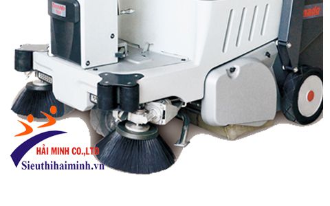 Máy quét rác ngồi lái Kenper TORNADO 710BD vệ sinh hiệu quả