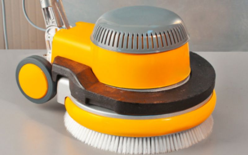 Đặc điểm của máy chà sàn đơn GHIBLI & WIRBEL SB 143 L08